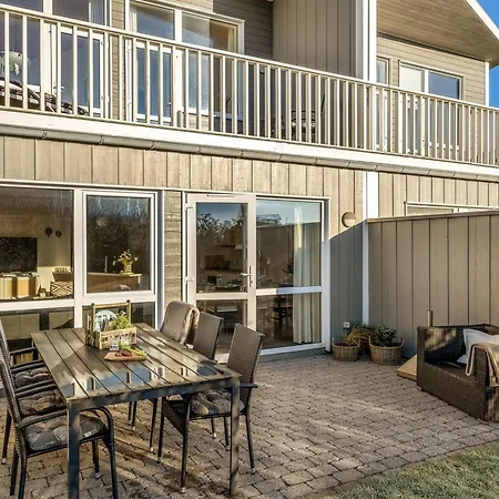 Andersine - 1km From The Sea By Interhome